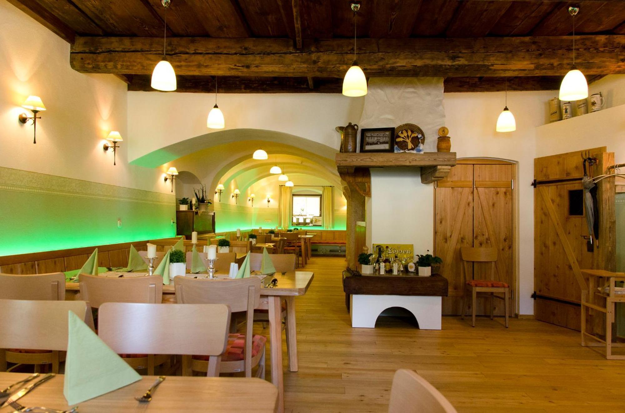 Hotel Gasthof Zur Post Barnau Экстерьер фото