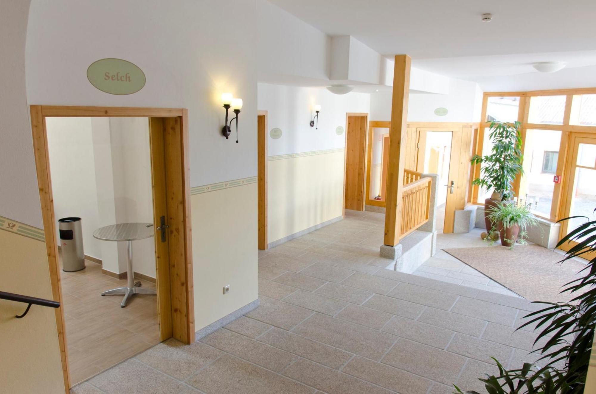 Hotel Gasthof Zur Post Barnau Экстерьер фото